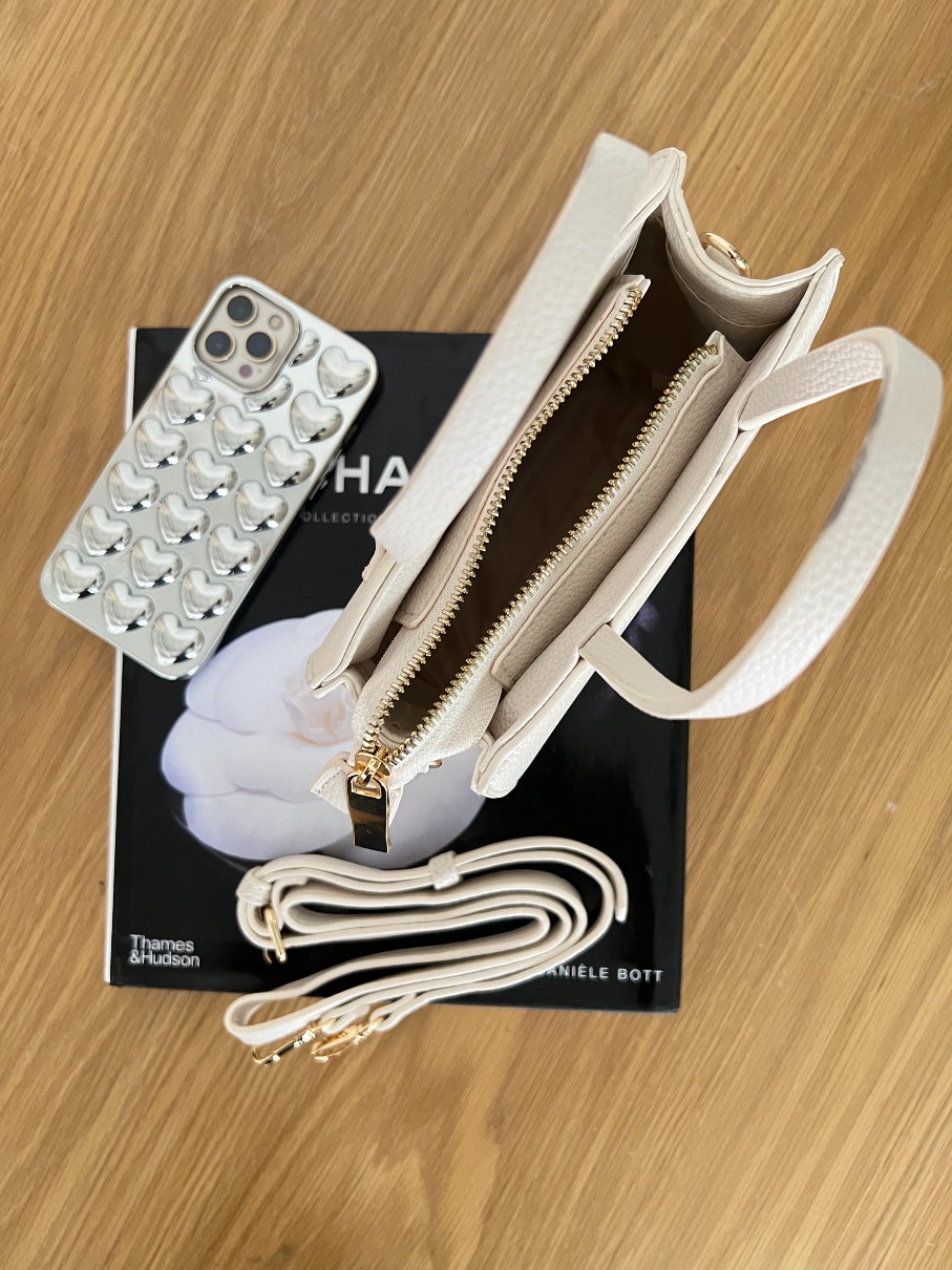 Cartera Classic Crema RP1