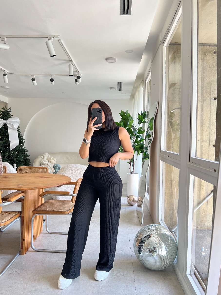 Conjunto Iris - NEGRO