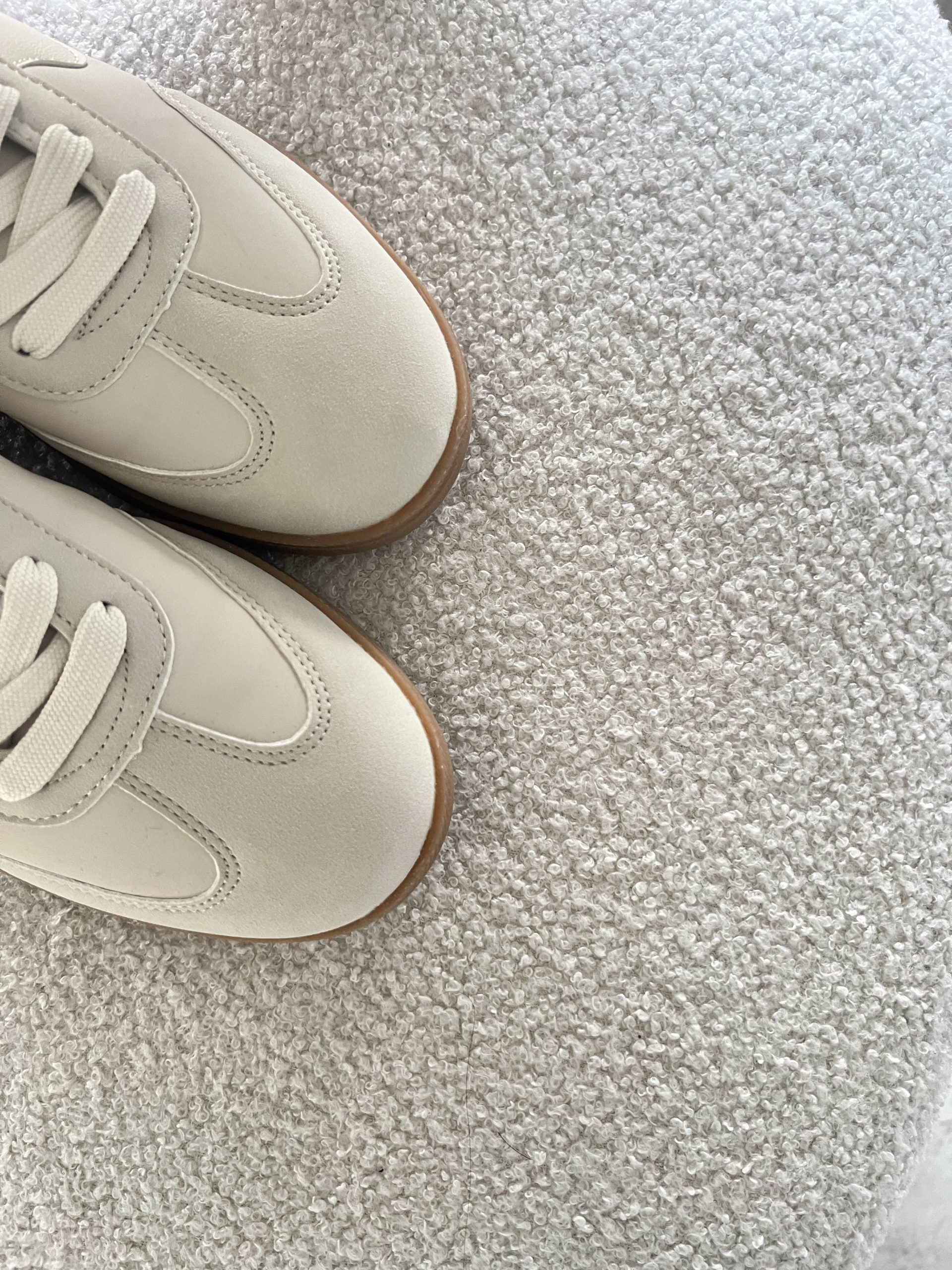 Calzado samba remus Beige