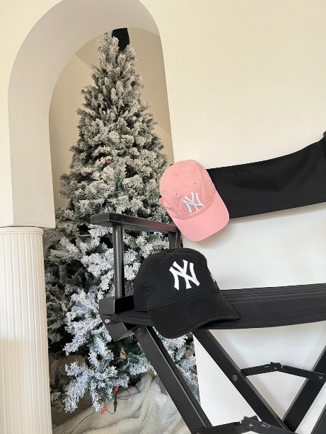 Gorra Rosada y Negra LA y NY