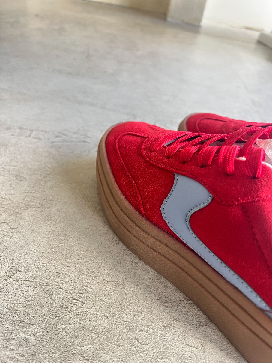 Calzado rojo samba plataforma