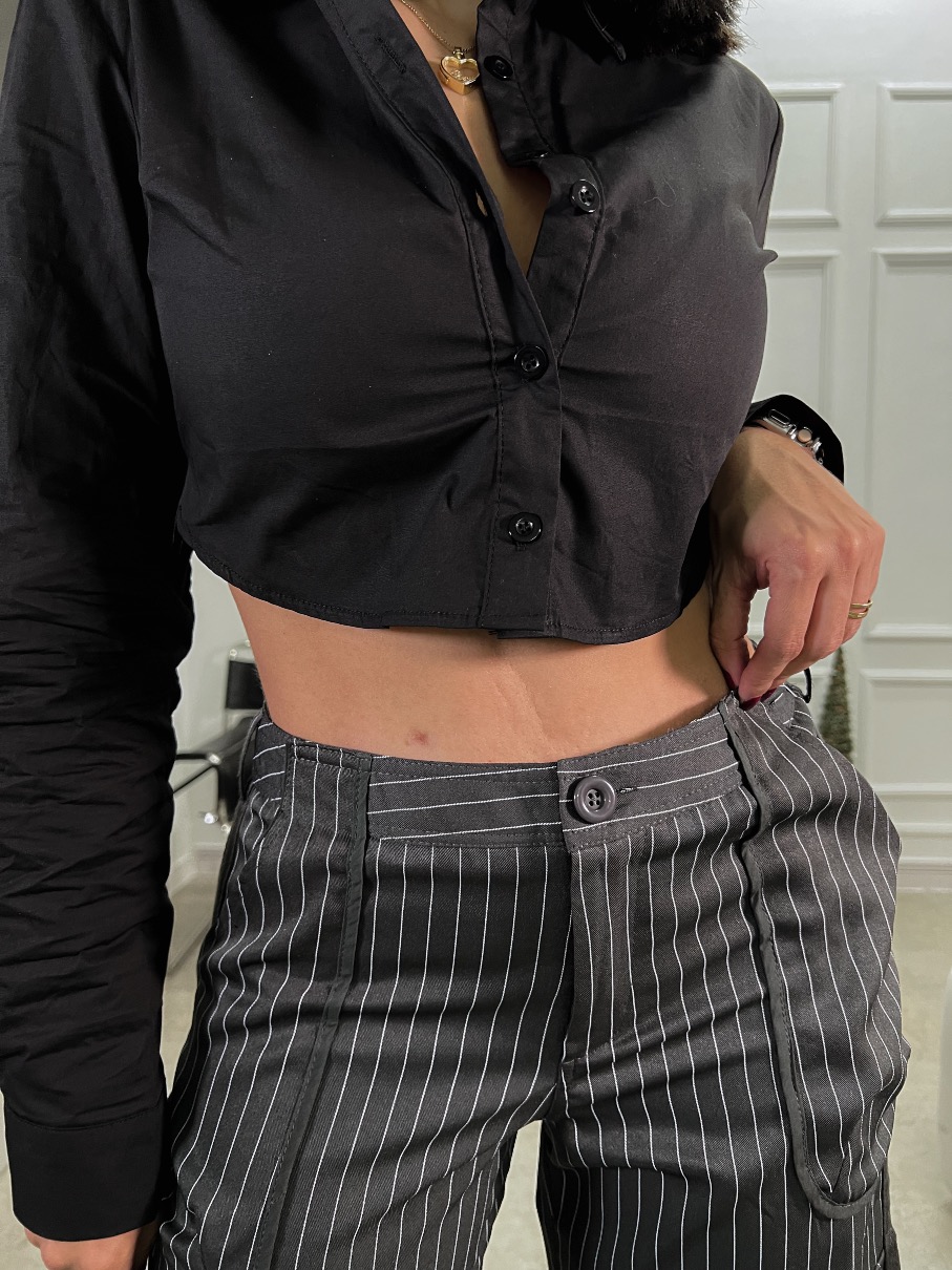 Camisa corta de botones negra Alice