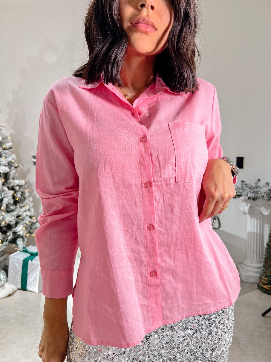 Camisa de botones rosada Hannah