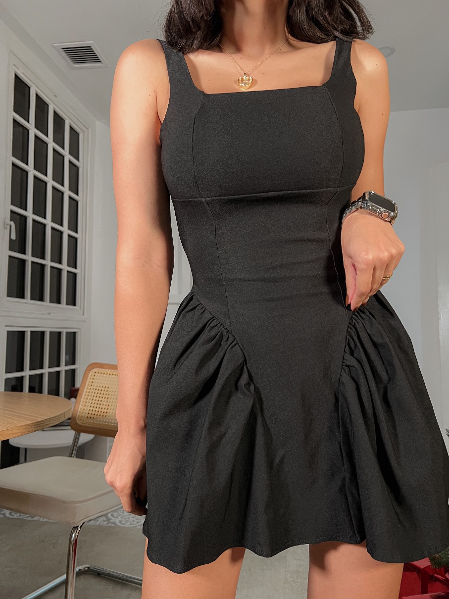 Vestido negro Rose