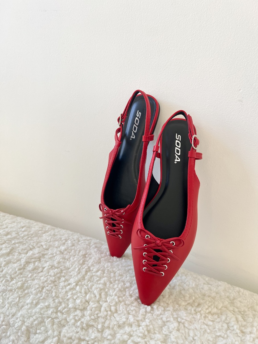 Zapatillas rojo detalle trenzado Scarlett