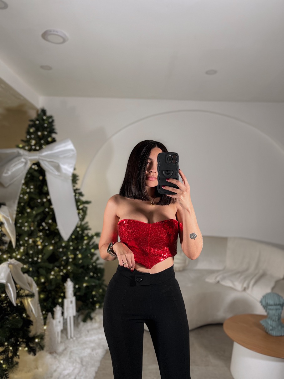 Top escote corazón lentejuelas