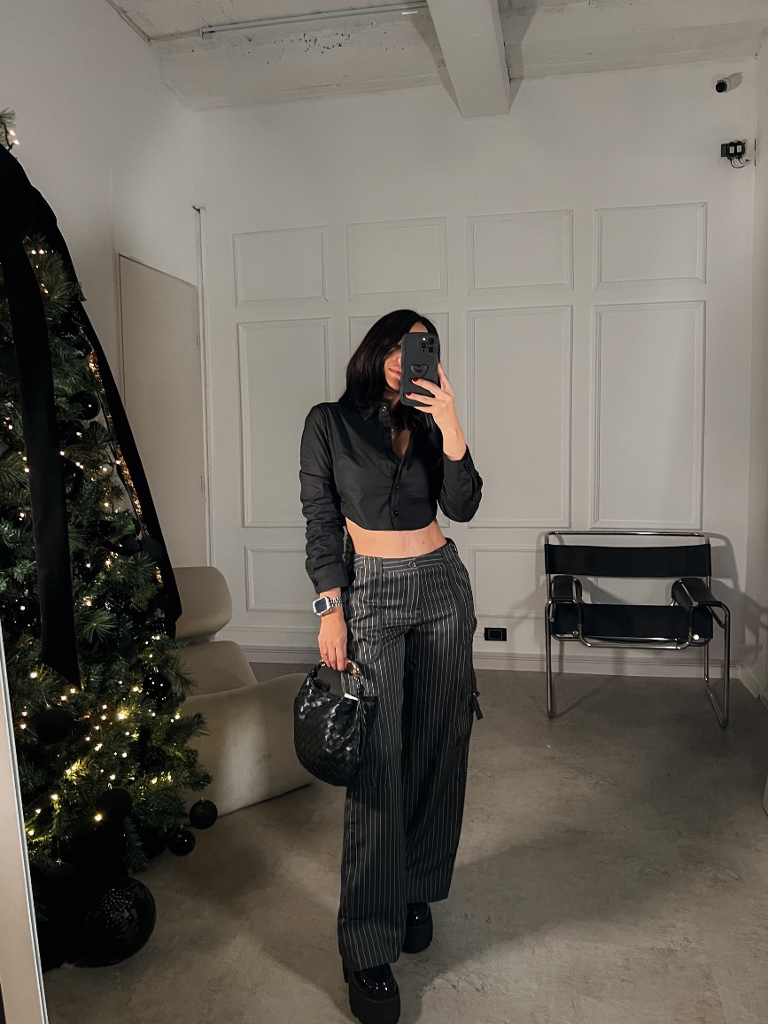 Camisa corta de botones negra Alice