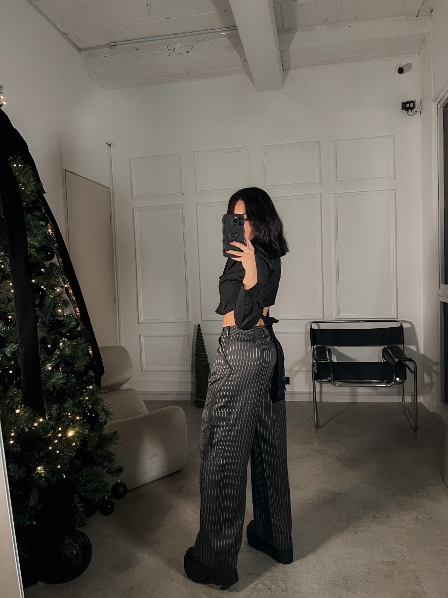 Camisa corta de botones negra Alice