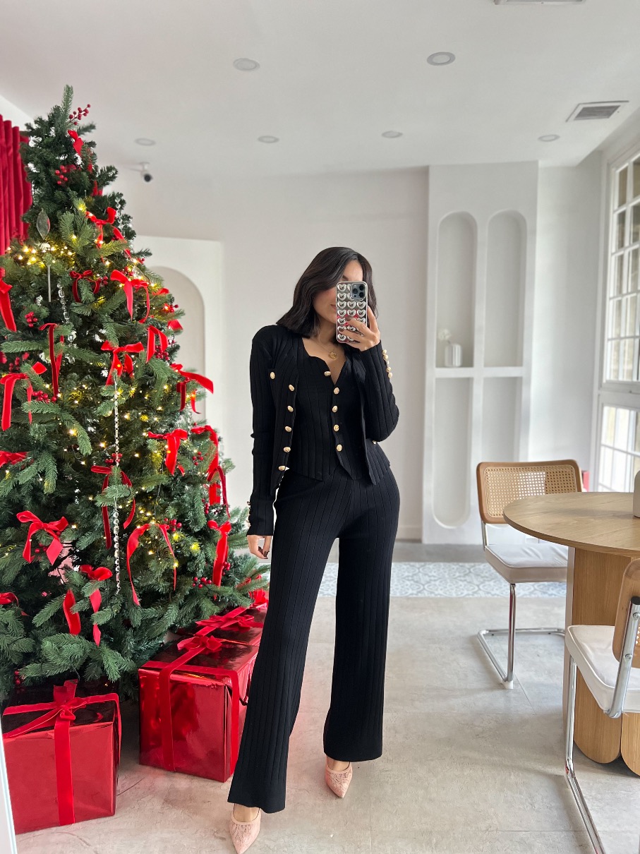 Conjunto negro Lanew