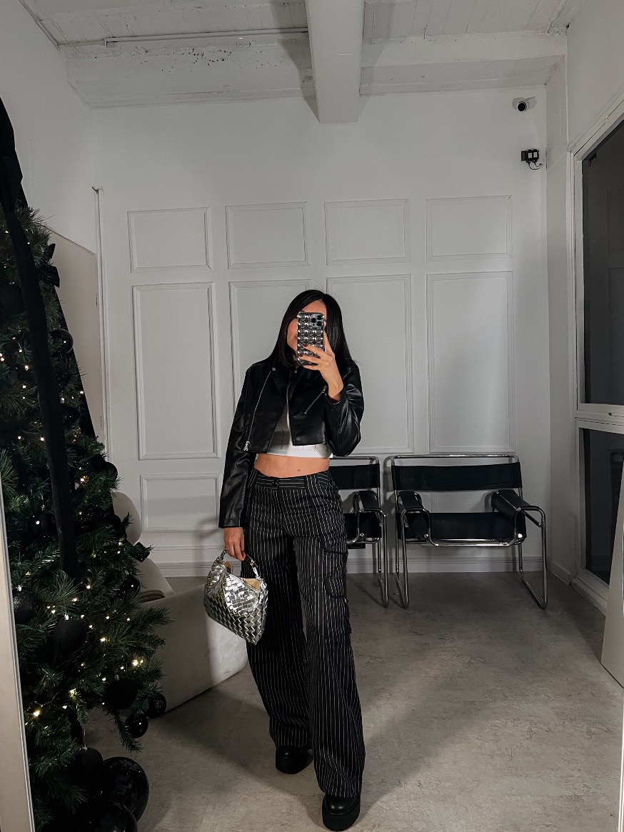 Chaqueta negra cuerina Bianca