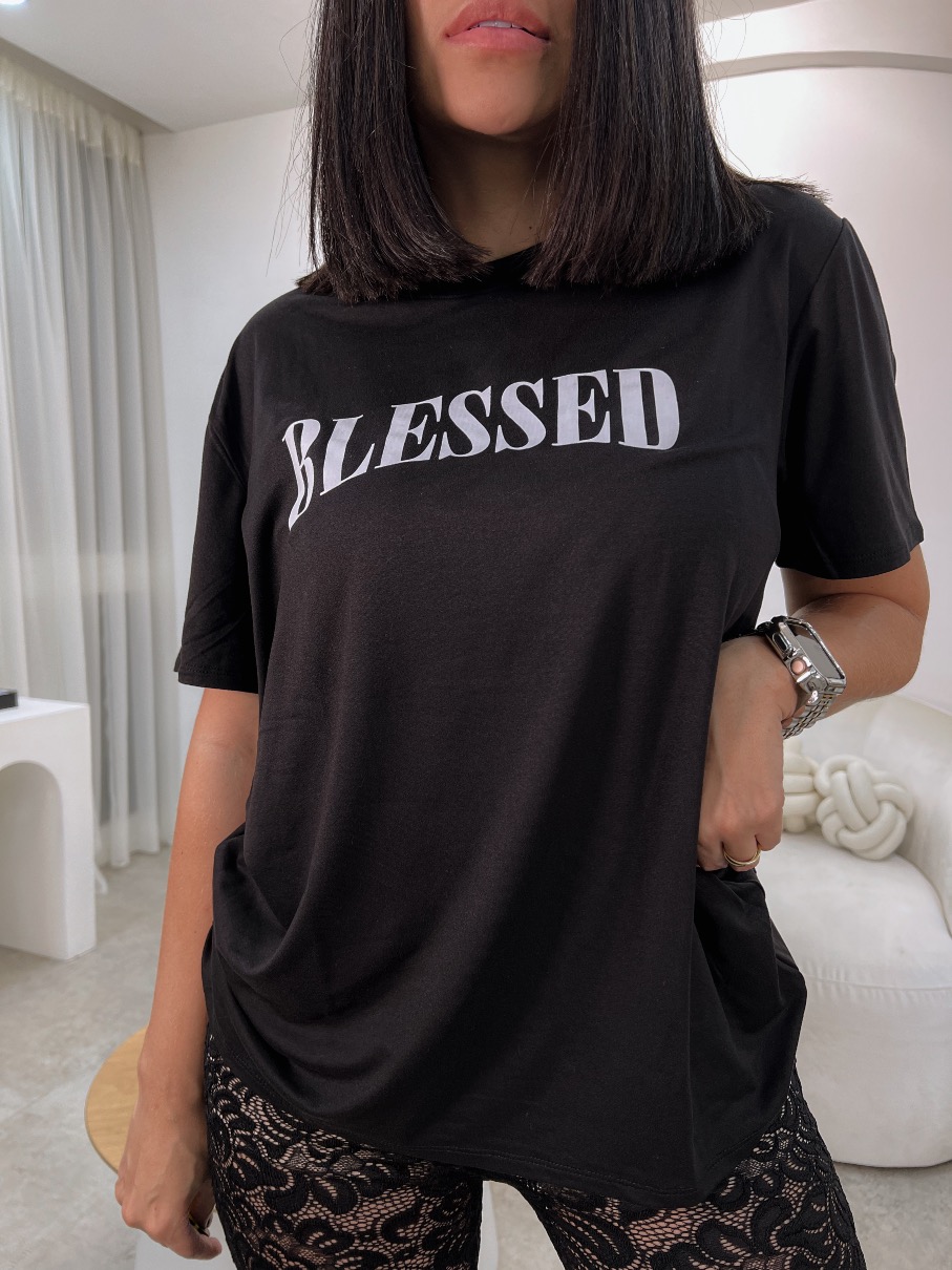 Camiseta blessed