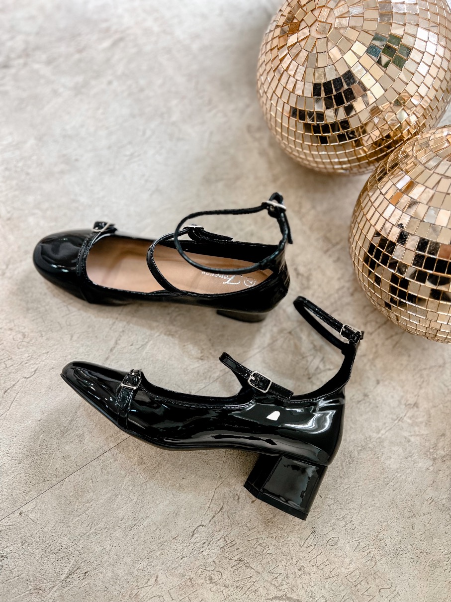 Calzado Negro Mary Jane