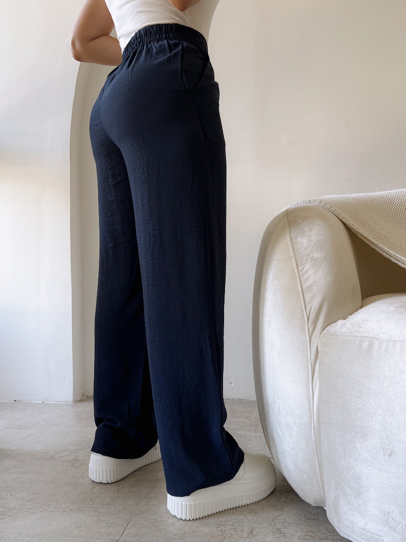 Pantalón azul marino Lola