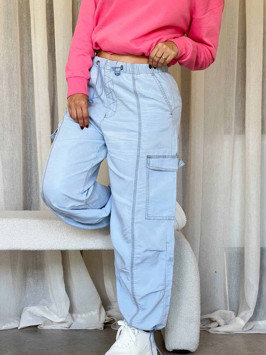 Pantalón cargo Mystique claro