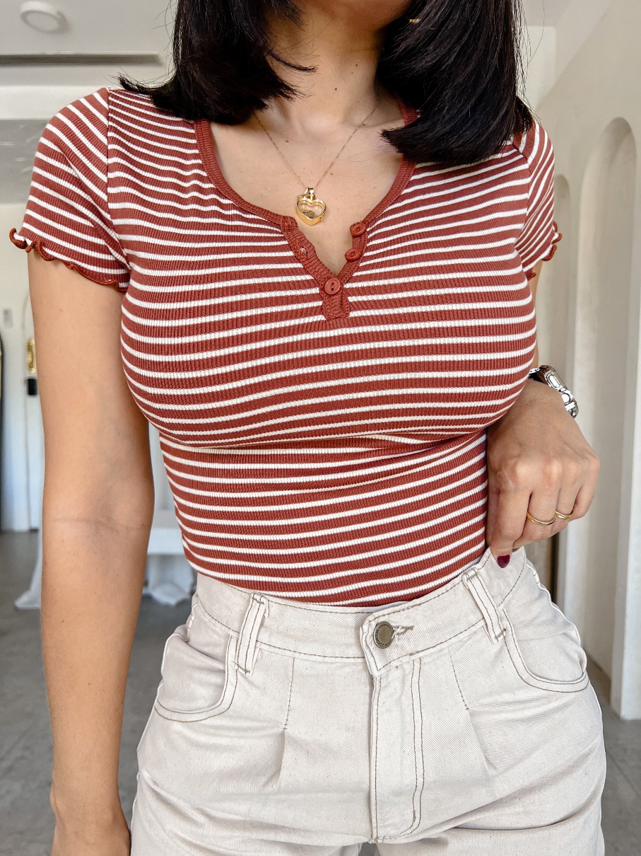 Blusa camel Elizabeth