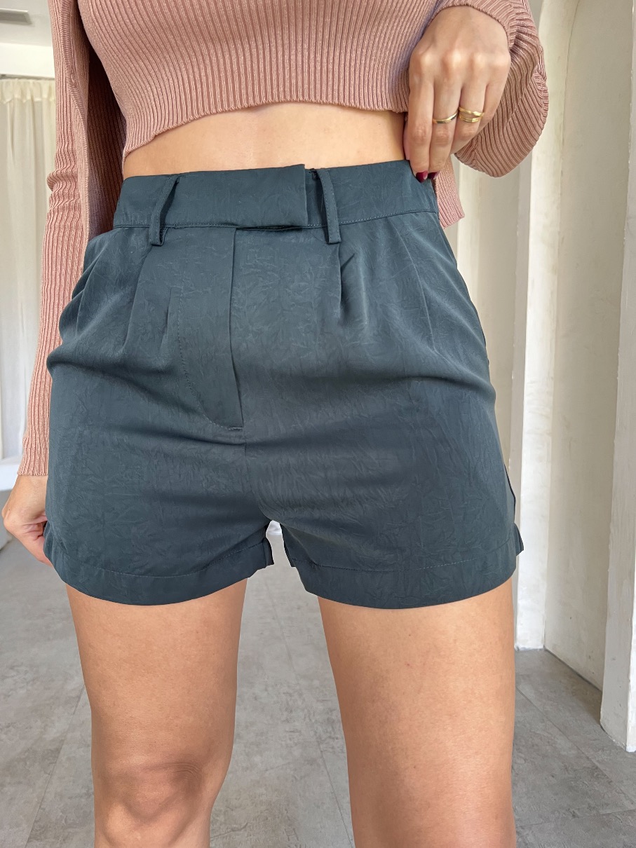 Short verde oscuro Ariel