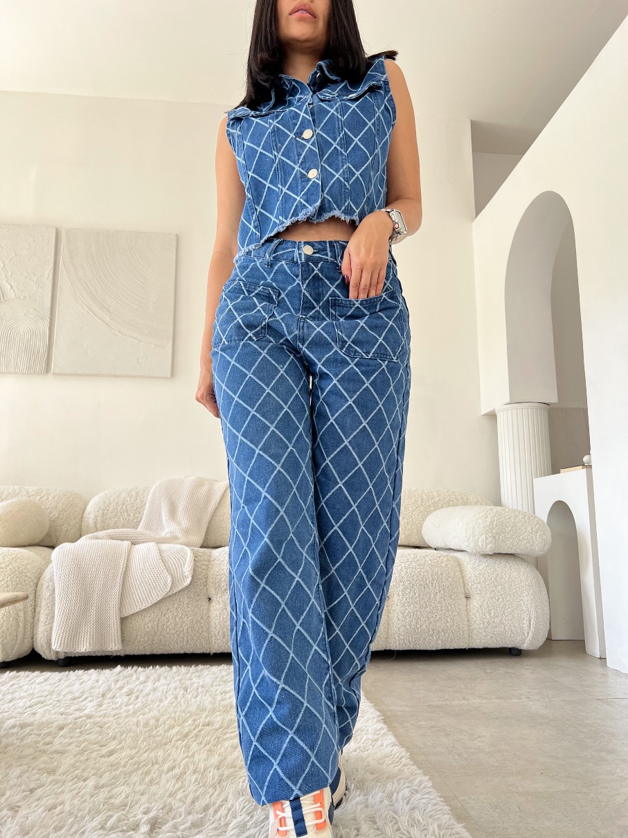 Conjunto 90’s Chaleco y Jean Straight Lovela