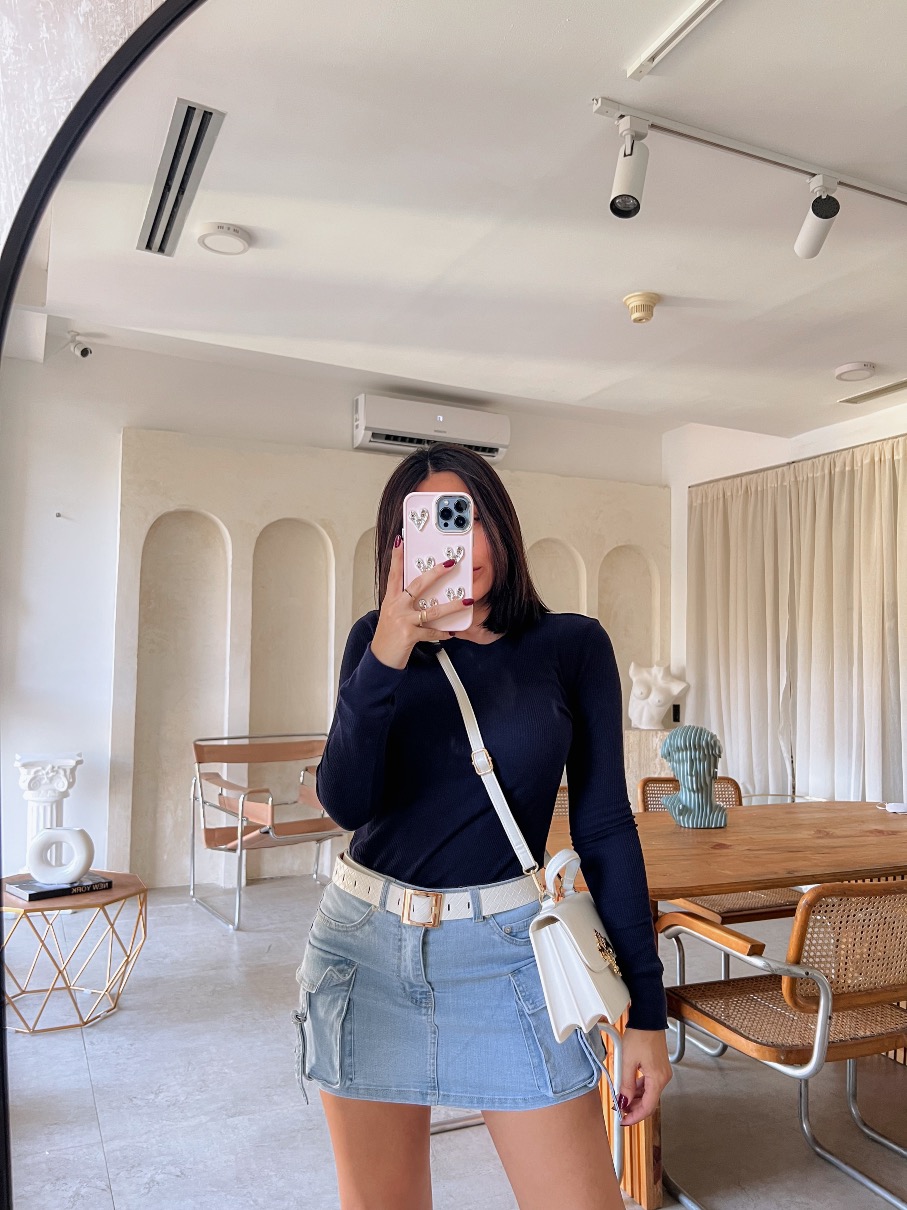 Suéter azul marino Zoe