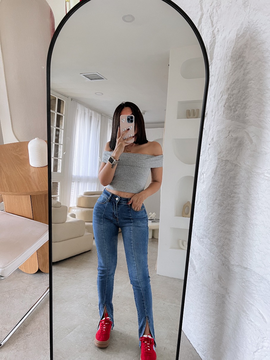 Blusa gris strapless Layla