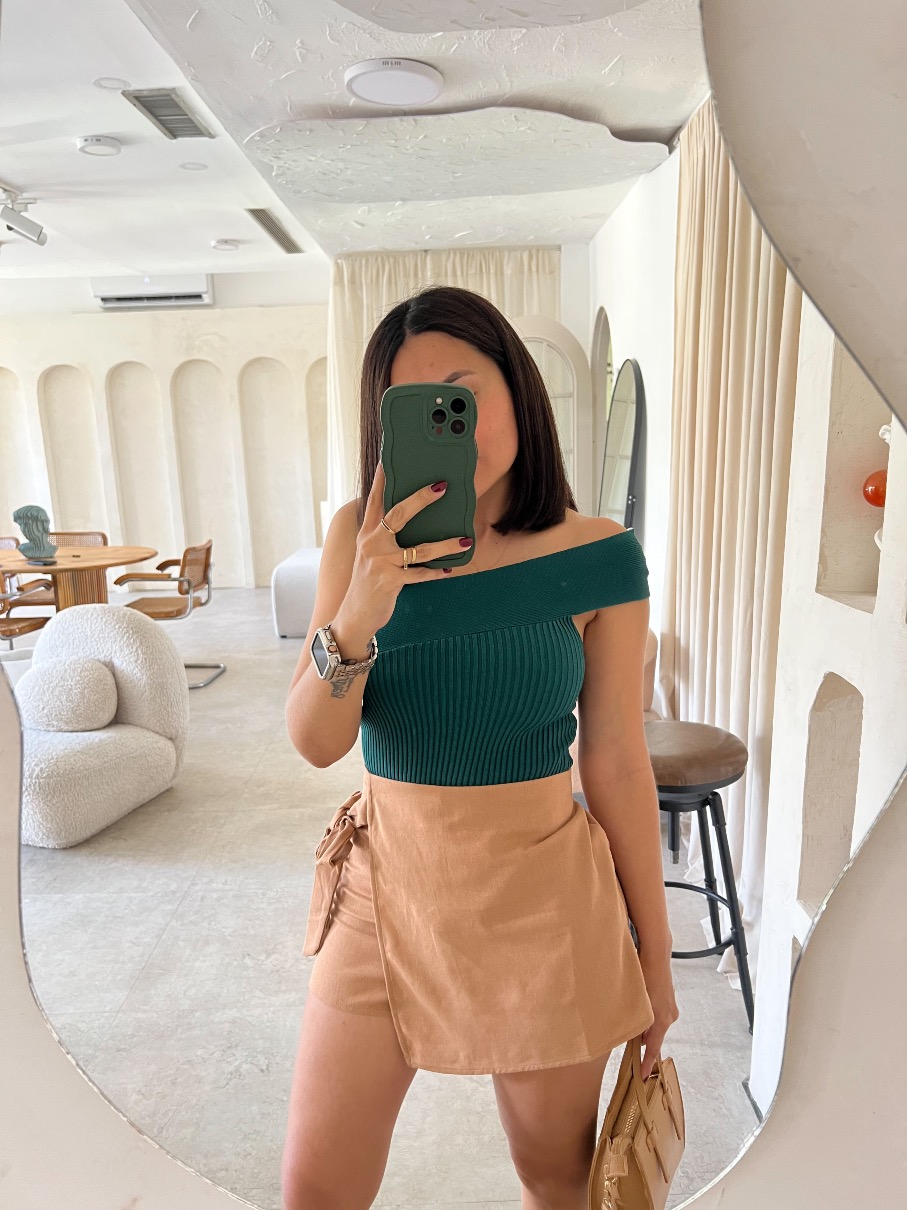 Faldashort beige Paula